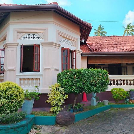 Hotel Grand Colonial Viveka Kurunegala Exterior foto