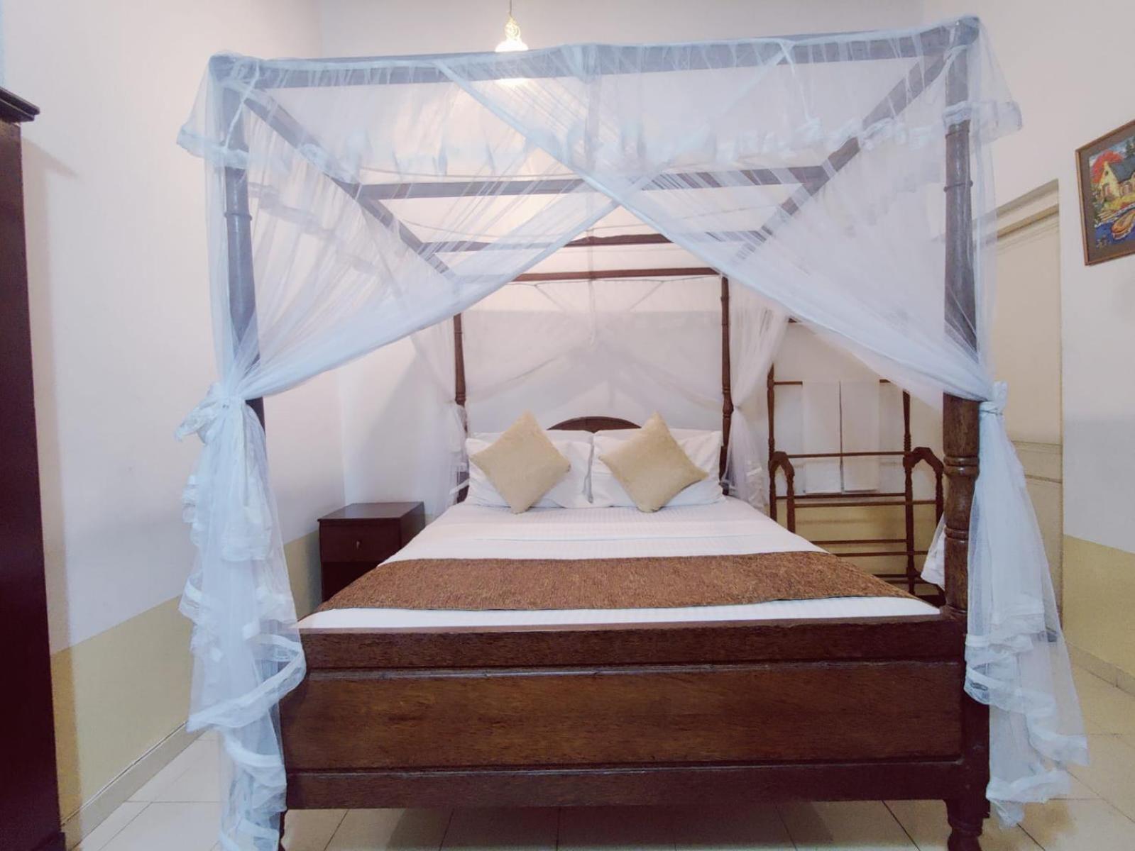 Hotel Grand Colonial Viveka Kurunegala Exterior foto