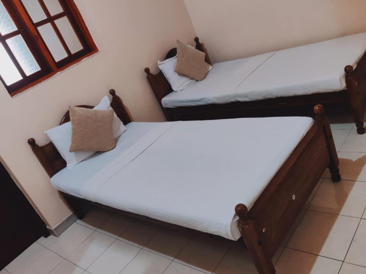 Hotel Grand Colonial Viveka Kurunegala Exterior foto