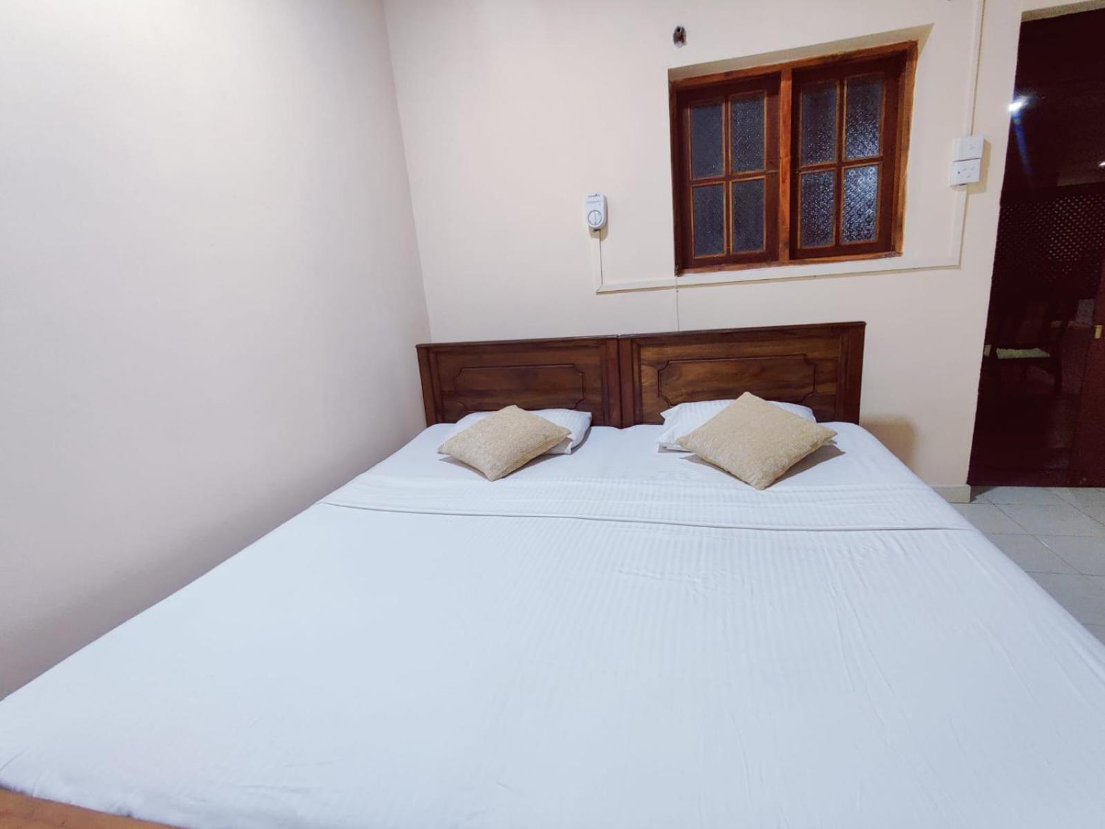 Hotel Grand Colonial Viveka Kurunegala Exterior foto
